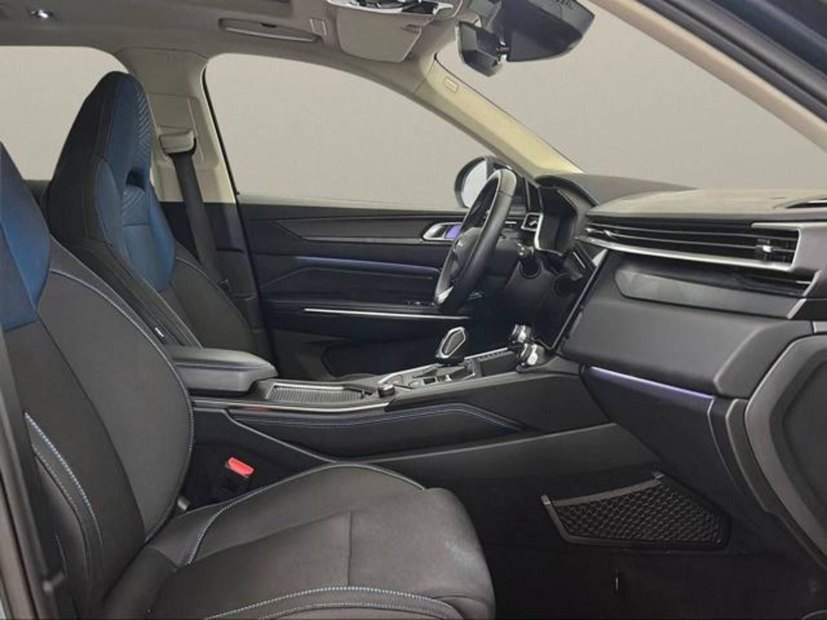 Lynk & Co 01 01 1.5 td phev (13)