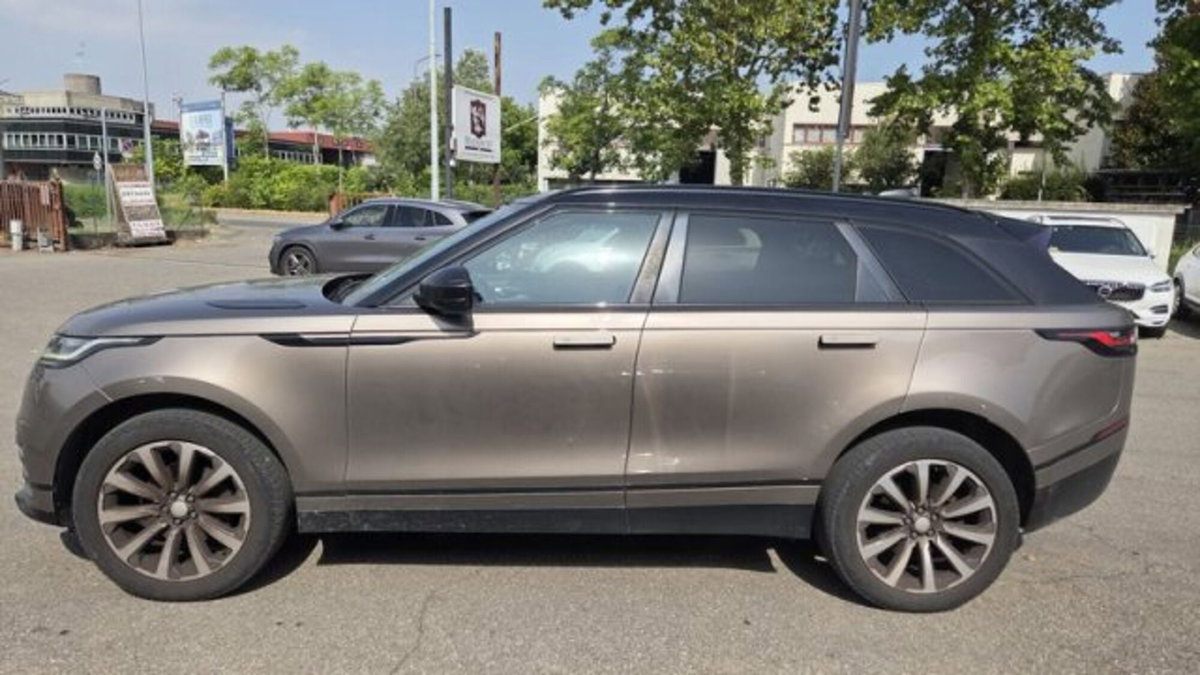 Land Rover Range Rover Velar 2.0D I4 240 CV R-Dynamic S (3)
