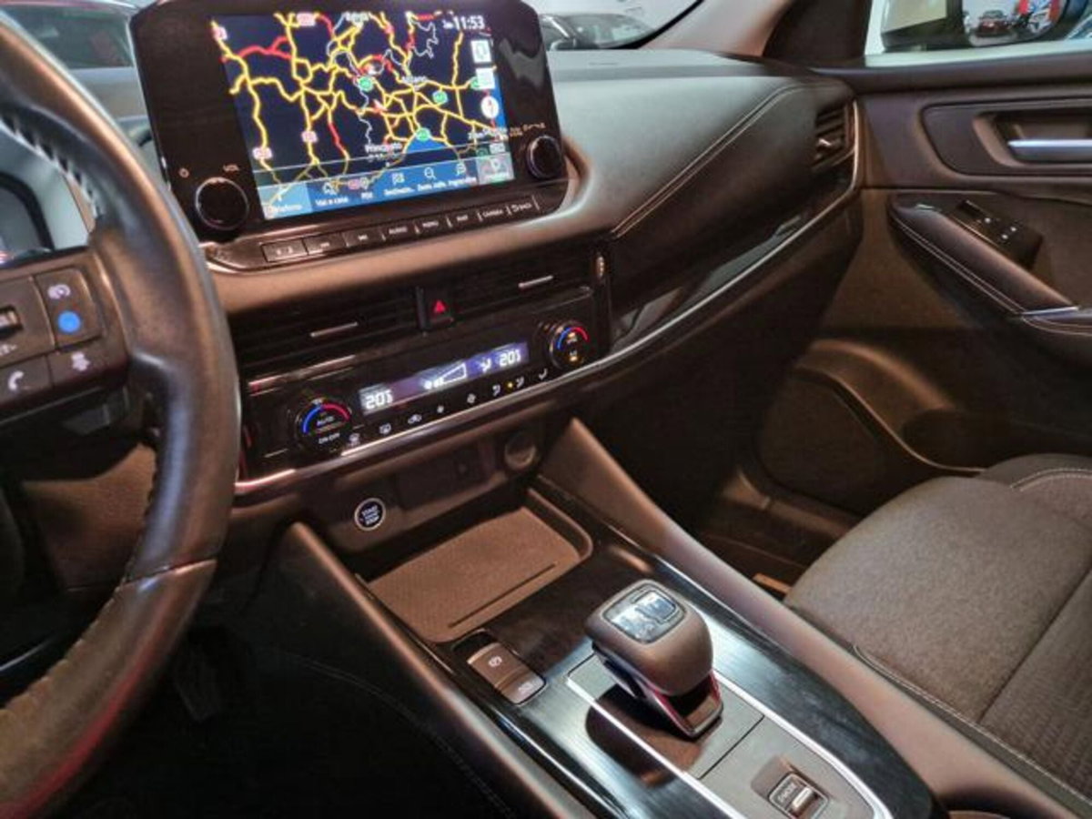 Nissan Qashqai MHEV 158 CV Xtronic Premiere Edition (10)