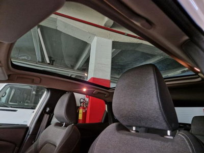 Nissan Qashqai MHEV 158 CV Xtronic Premiere Edition (15)