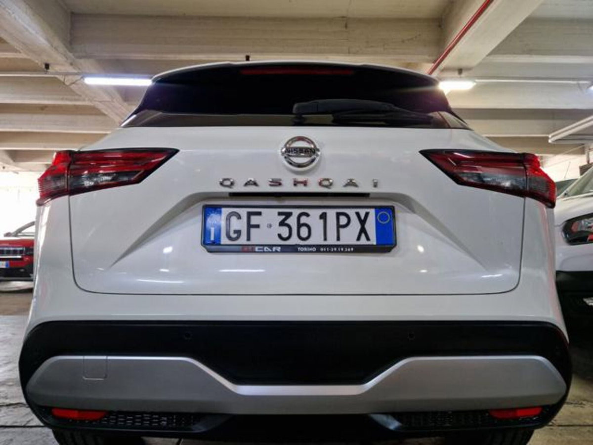 Nissan Qashqai MHEV 158 CV Xtronic Premiere Edition (4)