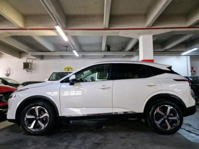 Nissan Qashqai MHEV 158 CV Xtronic Premiere Edition (5)
