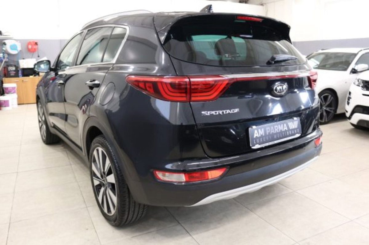 Kia Sportage 1.6 CRDI 115 CV 2WD Energy (4)