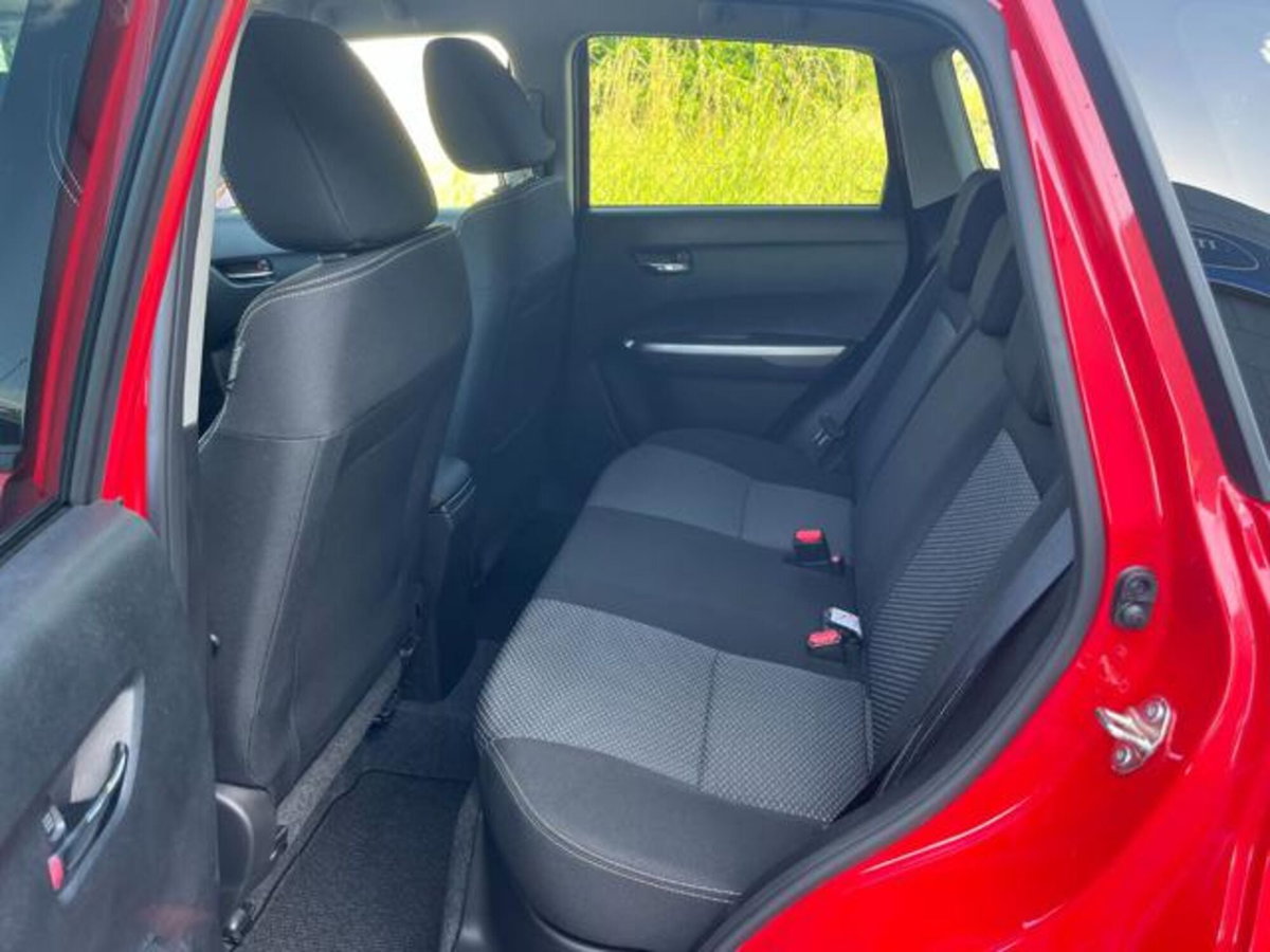 Suzuki Vitara 1.4 Hybrid 4WD AllGrip Easy Cool (16)