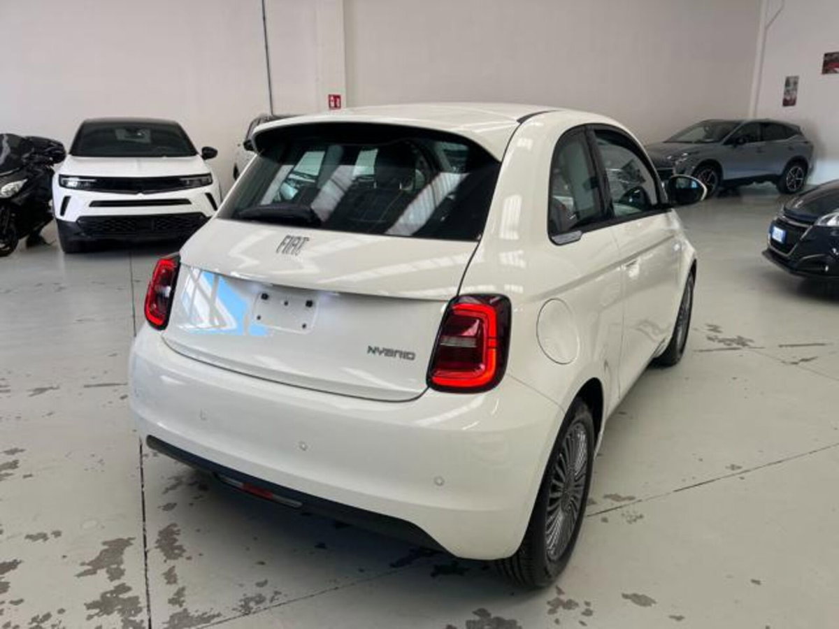 Fiat 500 1.0 hybrid Torino (5)