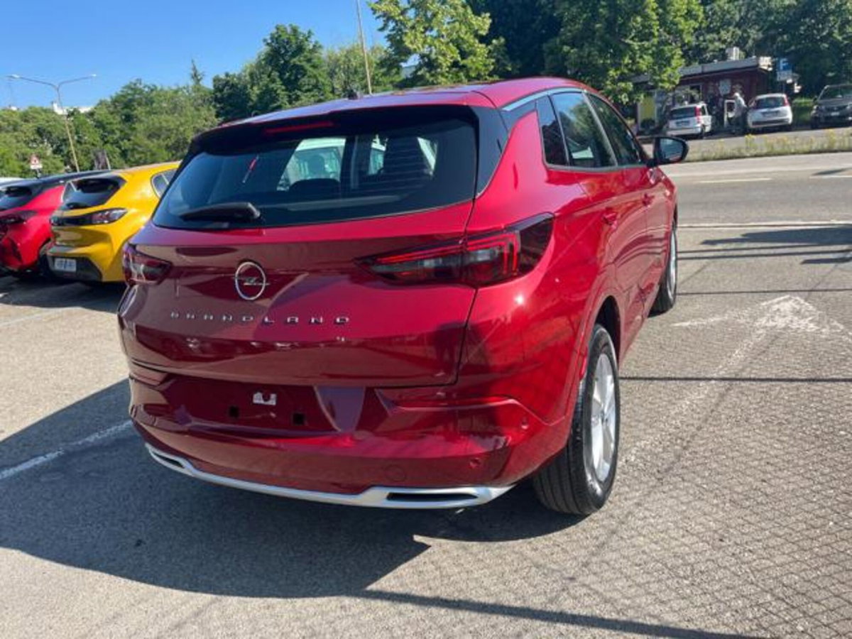Opel Grandland 1.5 diesel Ecotec aut. (2)