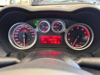 Alfa Romeo MiTo 1.4 78 CV Distinctive (12)