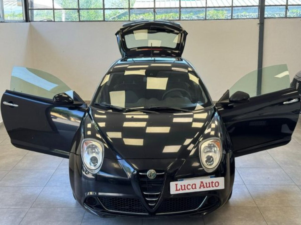 Alfa Romeo MiTo 1.4 78 CV Distinctive (2)