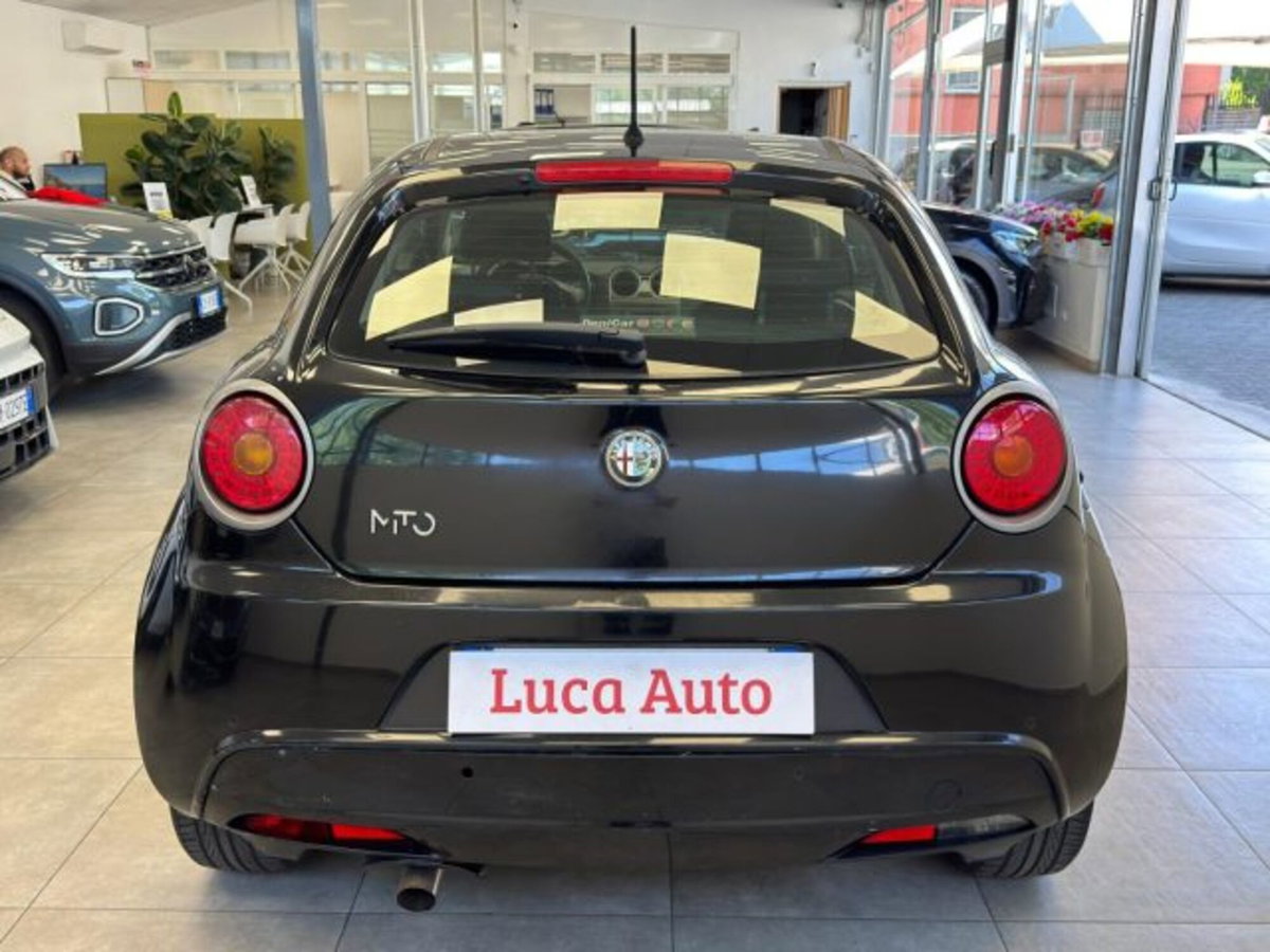 Alfa Romeo MiTo 1.4 78 CV Distinctive (5)