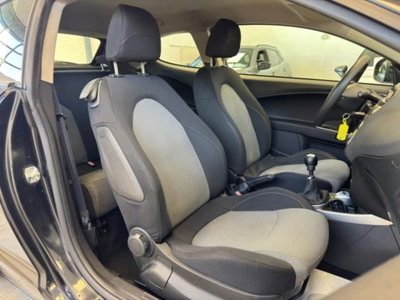 Alfa Romeo MiTo 1.4 78 CV Distinctive (8)