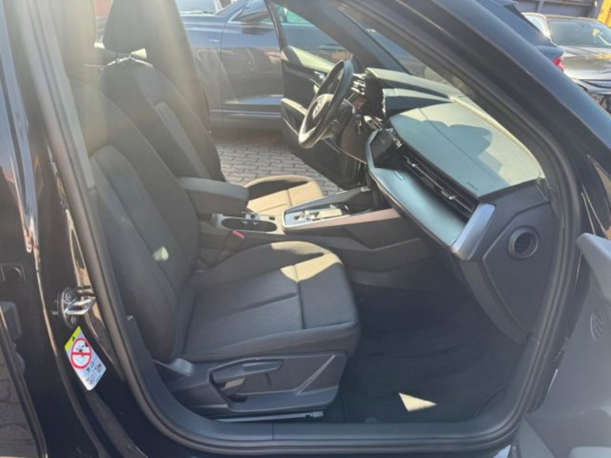 Audi A3 Sportback 35 TDI S tronic Business (17)