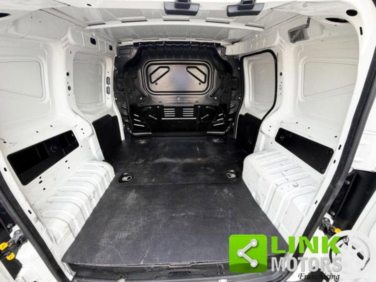 Fiat Fiorino 1.4 8V 77CV Cargo SX (15)