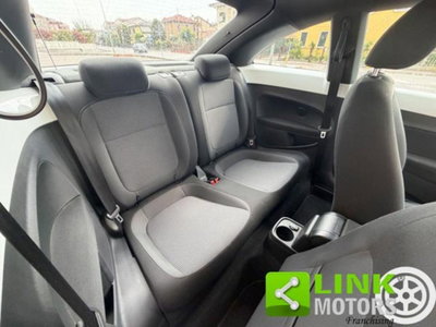 Volkswagen Maggiolino 1.6 TDI Design (8)