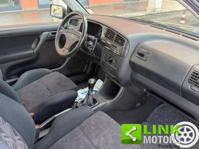 Volkswagen Golf 2.0 cat 3 porte GT Special (17)