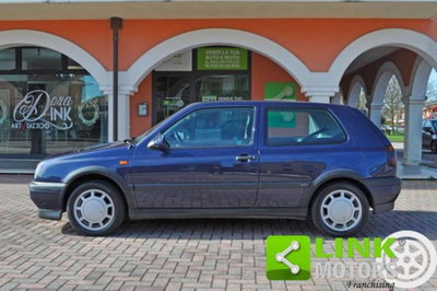 Volkswagen Golf 2.0 cat 3 porte GT Special (4)