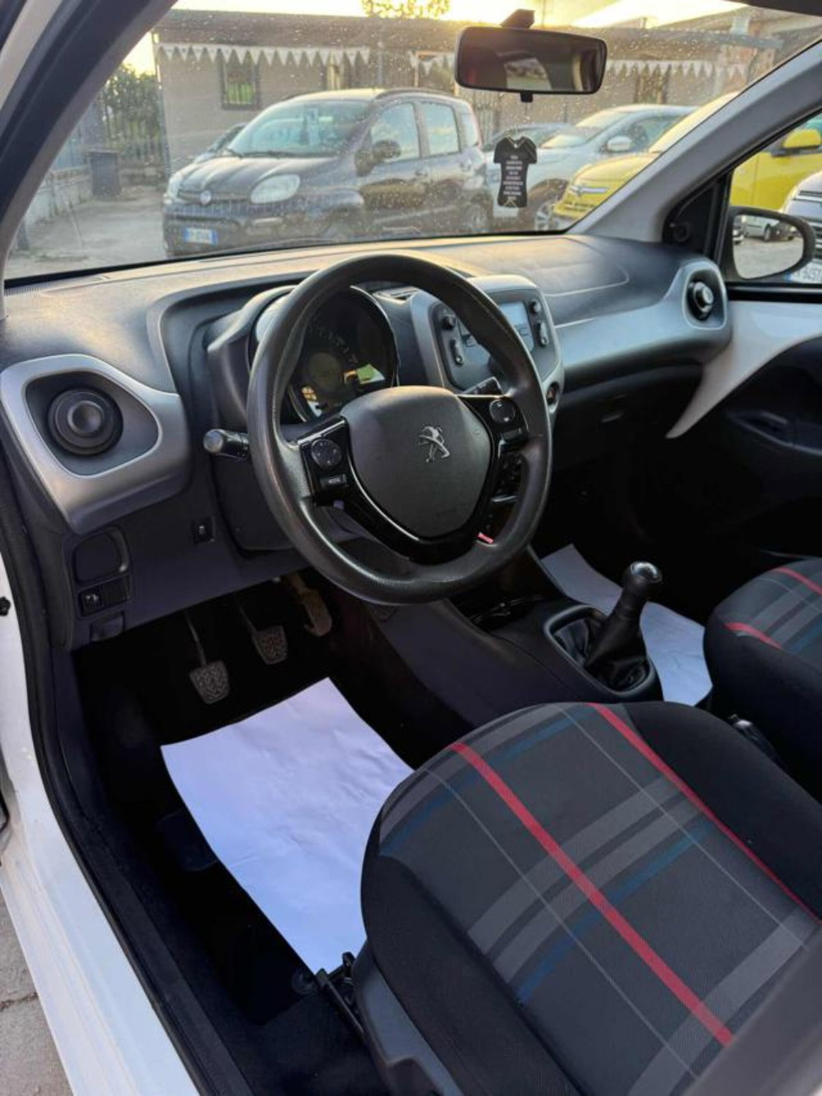 Peugeot 108 68 5 porte Active (8)