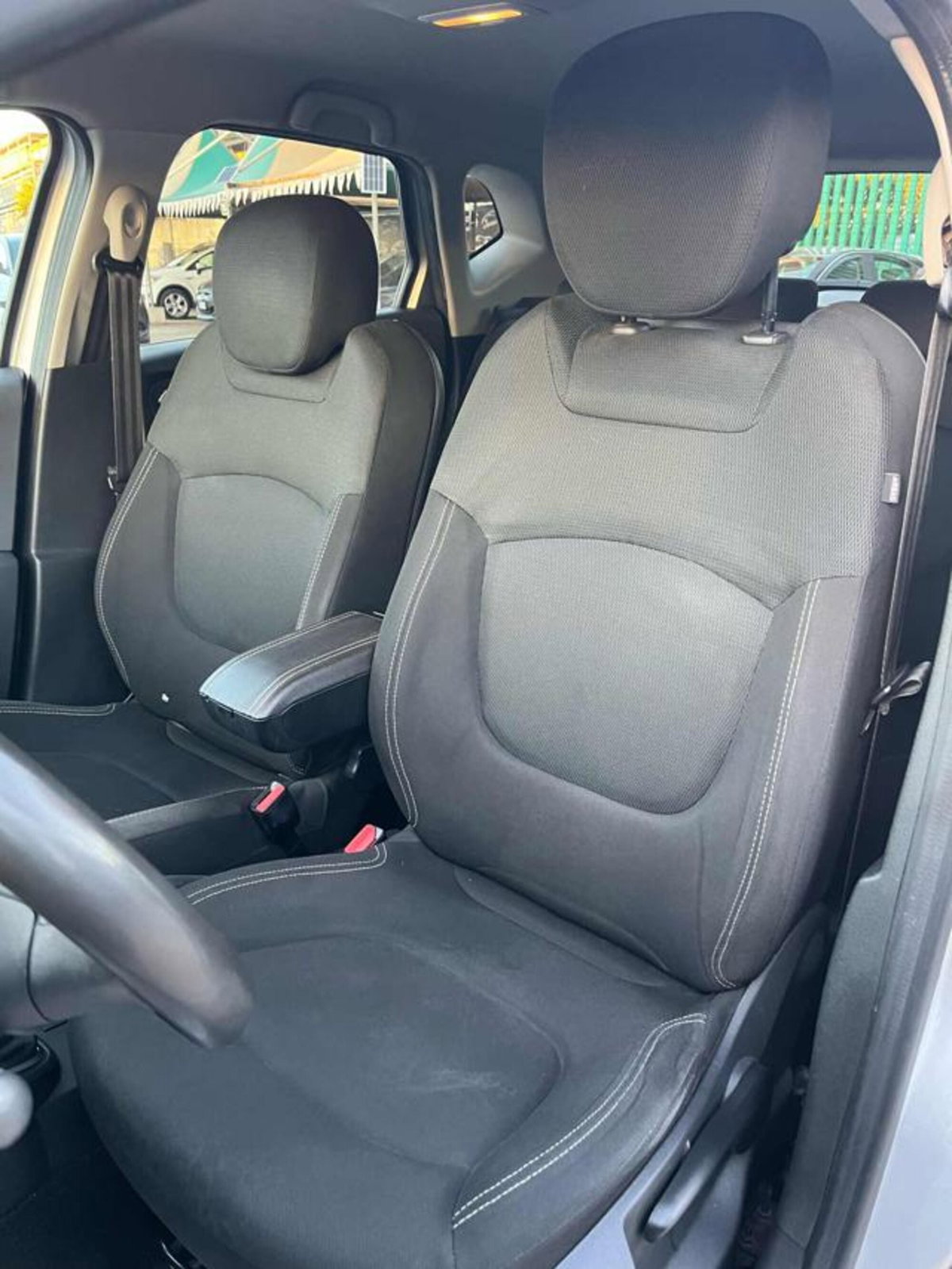 Renault Captur dCi 8V 110 CV Start&Stop Energy Initiale Paris (13)