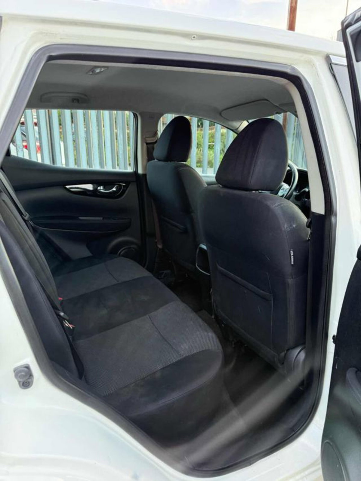 Nissan Qashqai 1.6 dCi 2WD Tekna (12)