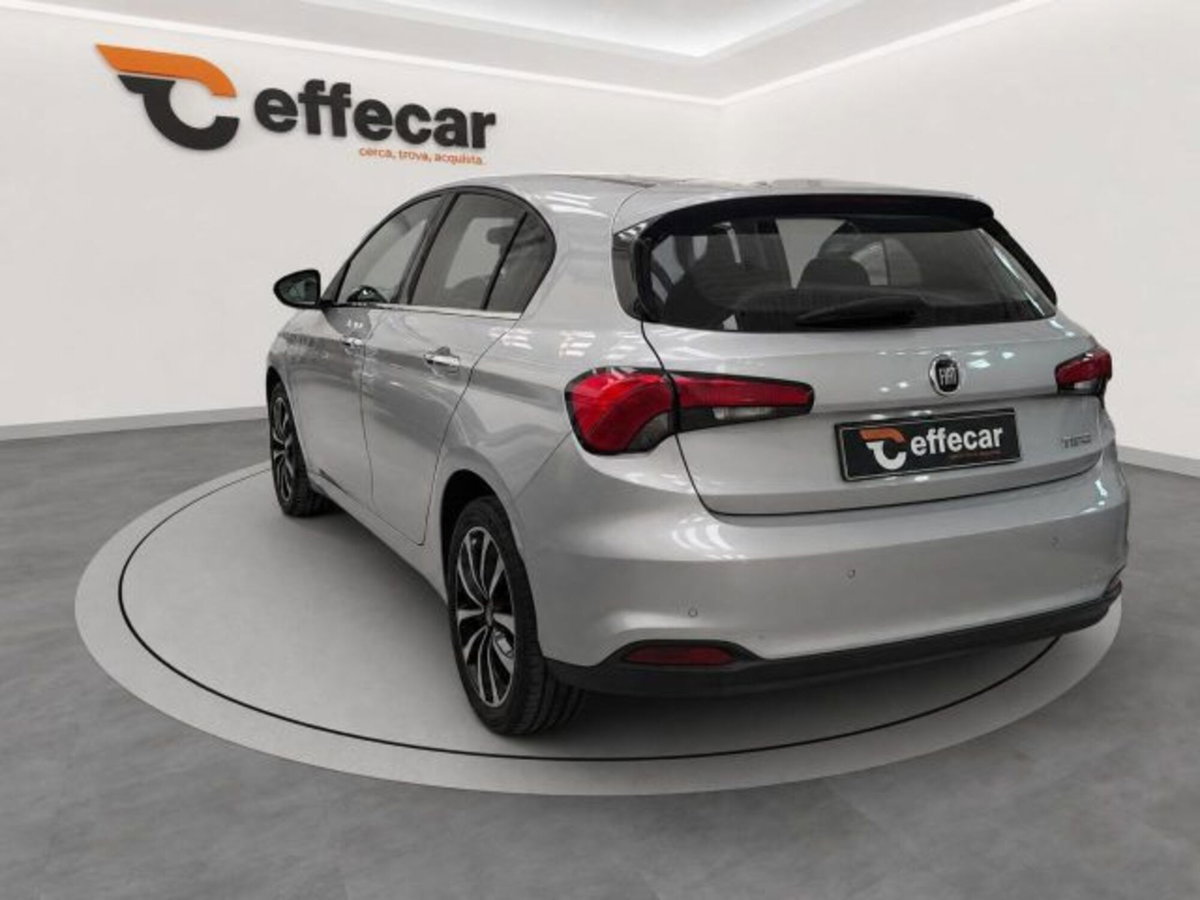 Fiat Tipo Tipo 1.6 Mjt 4 porte Lounge (4)