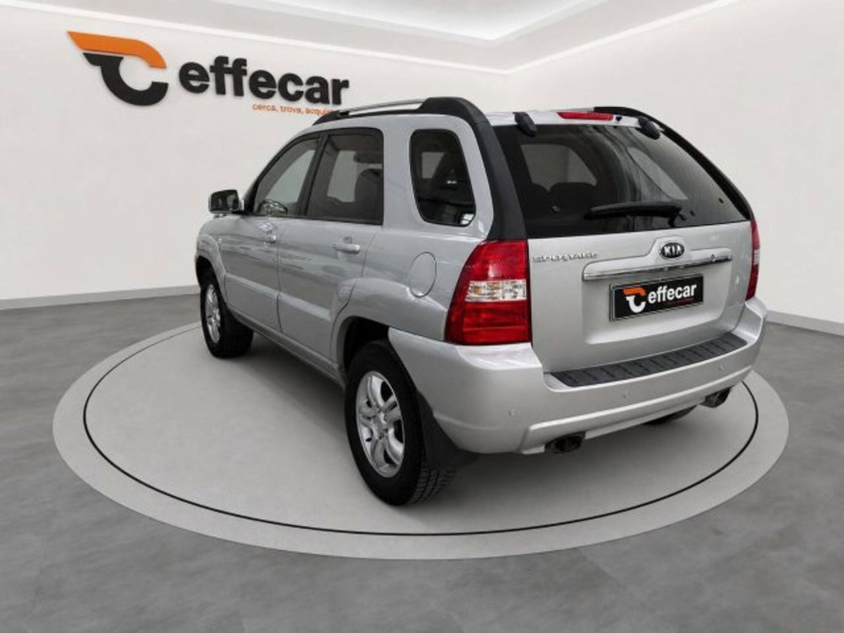 Kia Sportage 2.0 CRDI VGT 140CV 2WD Active (4)