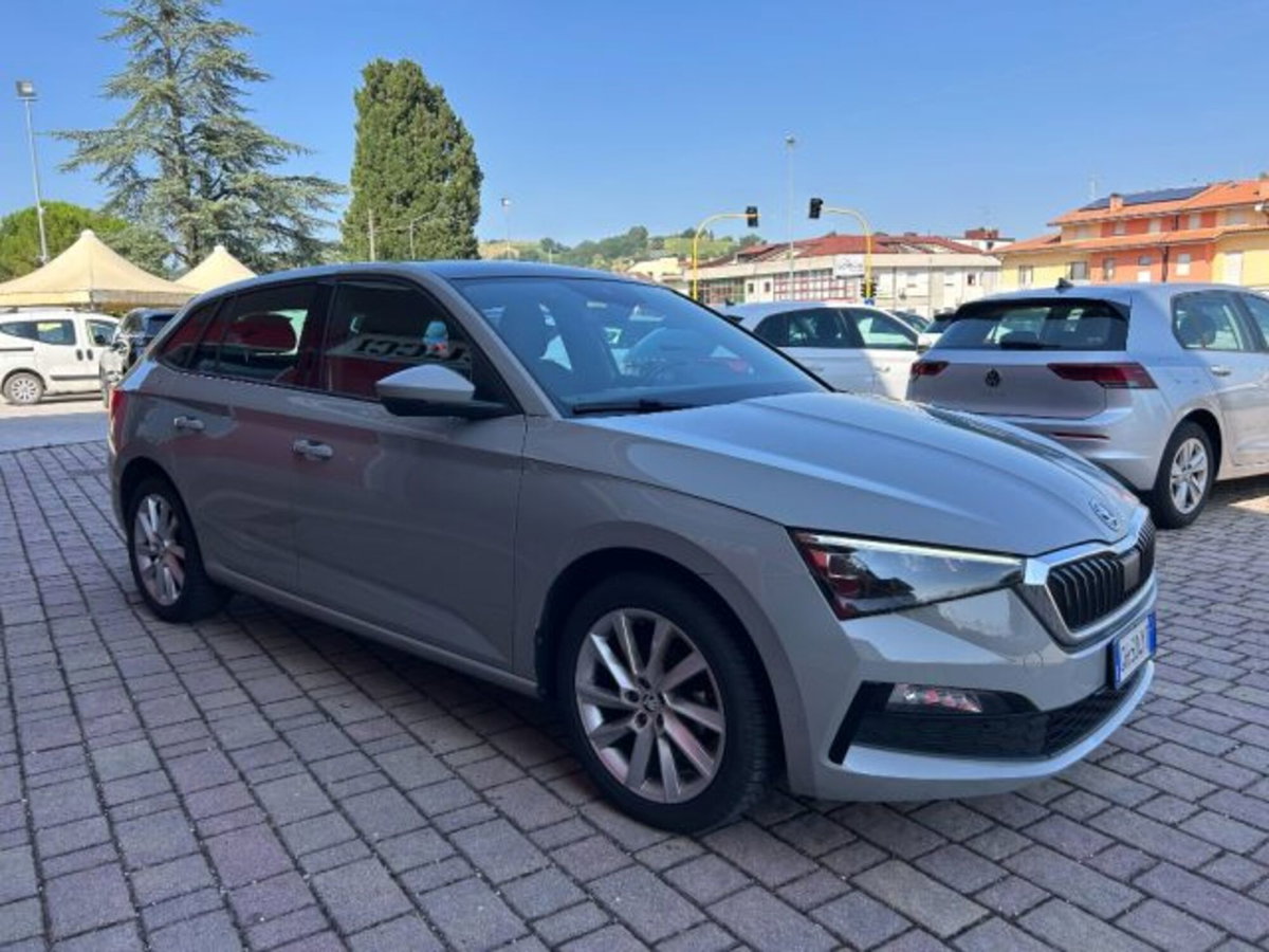 Skoda Scala 1.0 G-Tec Style (2)