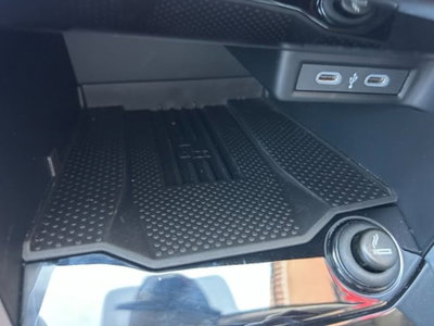 Volkswagen T-Roc 1.0 tsi Style 115cv (12)