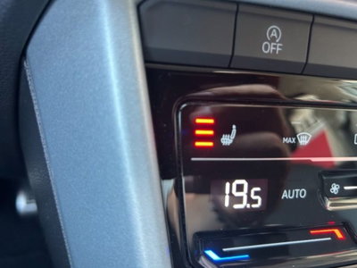 Volkswagen T-Roc 1.0 tsi Style 115cv (16)