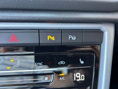 Volkswagen T-Roc 1.0 tsi Style 115cv (17)