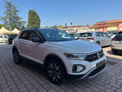 Volkswagen T-Roc 1.0 tsi Style 115cv (2)
