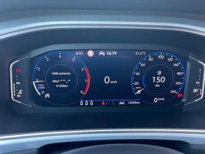Volkswagen T-Roc 1.0 tsi Style 115cv (9)
