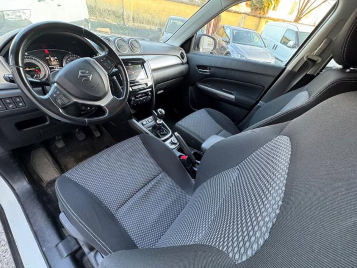 Suzuki Vitara 1.4 Hybrid 4WD AllGrip Easy Top (10)
