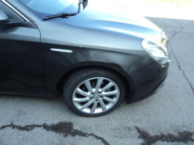 Alfa Romeo Giulietta 1.6 JTDm Distinctive 120cv (9)