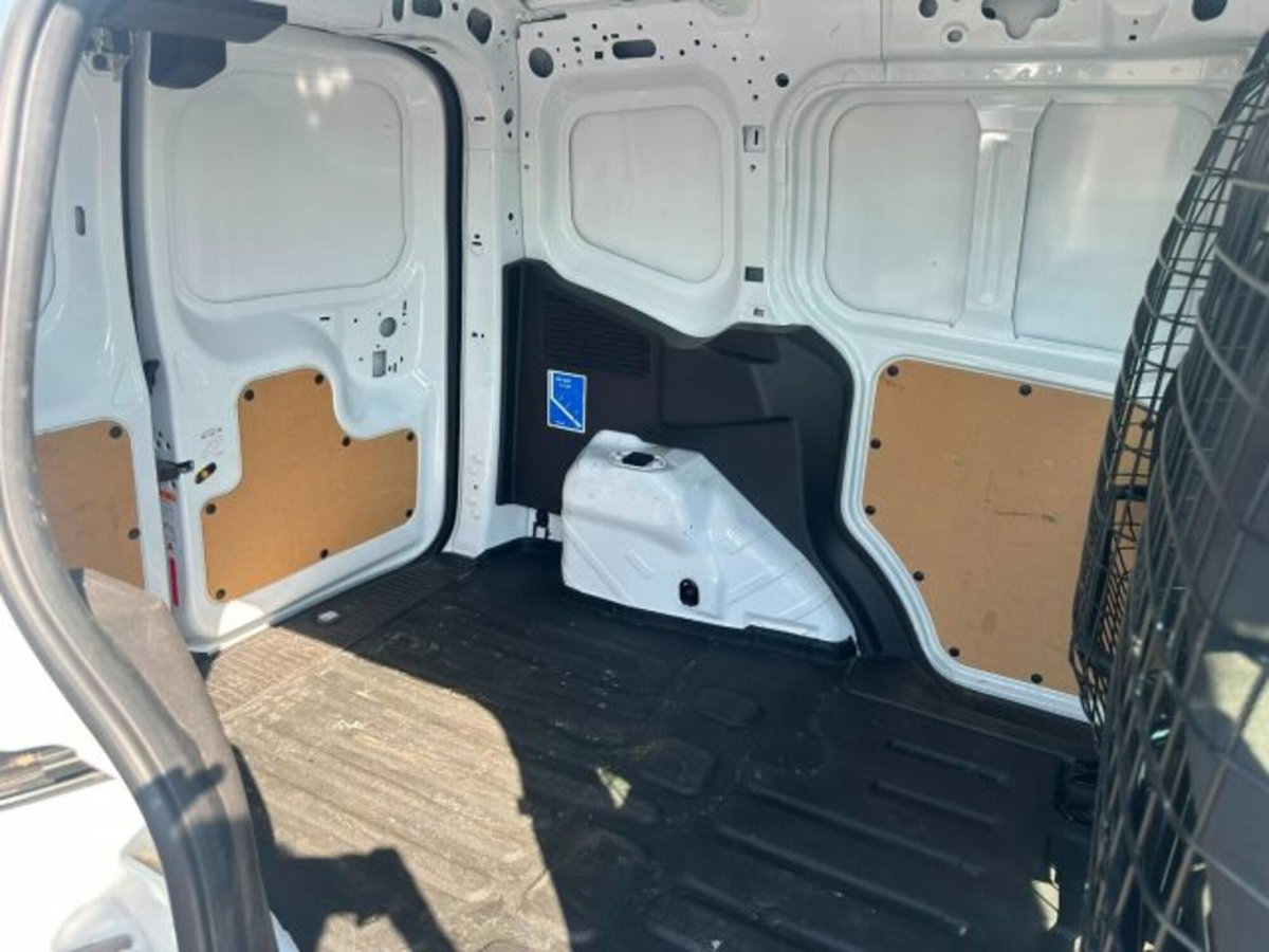 Ford Transit Courier 1.0 EcoBoost 100CV  Trend (14)