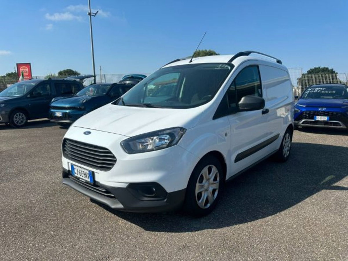 Ford Transit Courier 1.0 EcoBoost 100CV  Trend (18)