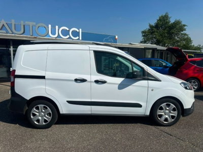 Ford Transit Courier 1.0 EcoBoost 100CV  Trend (2)