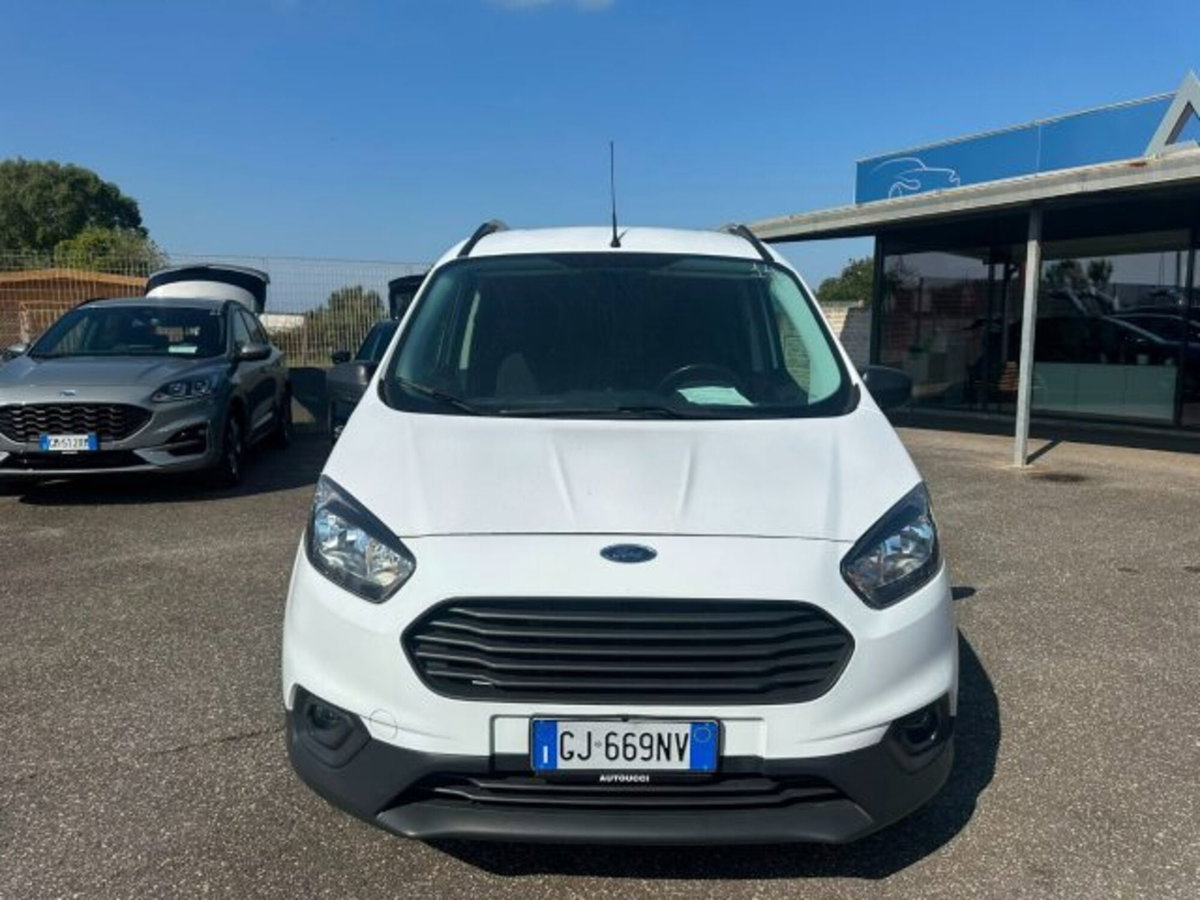 Ford Transit Courier 1.0 EcoBoost 100CV  Trend (4)