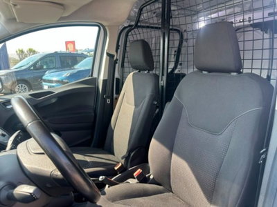 Ford Transit Courier 1.0 EcoBoost 100CV  Trend (9)