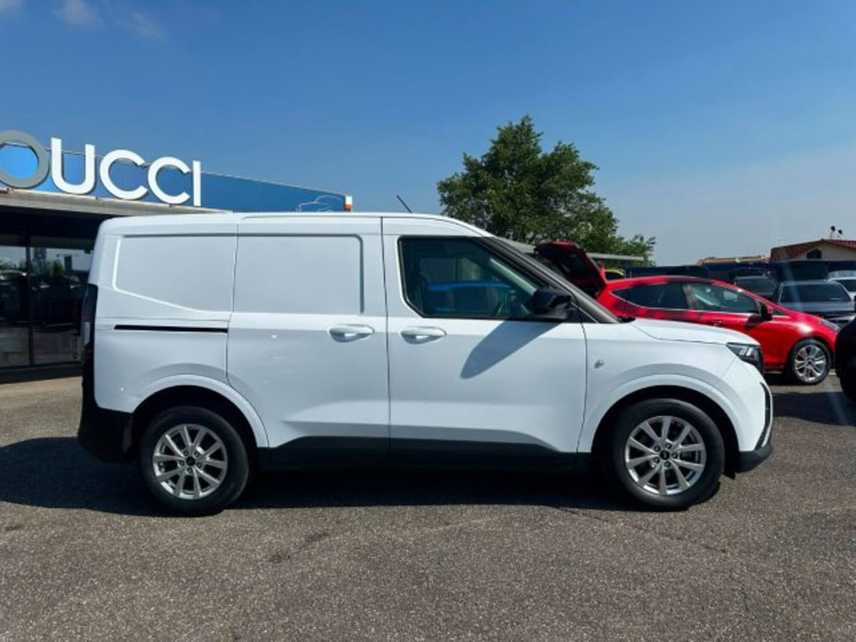 Ford Transit Courier Furgone 1.5 ecoblue 100cv Trend (2)
