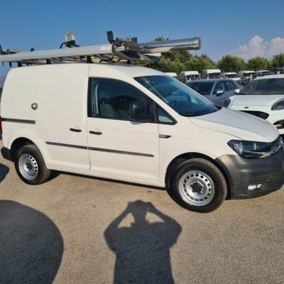 Volkswagen Veicoli Commerciali Caddy 2.0 TDI 122 CV 4Motion Furgone Business Maxi (5)