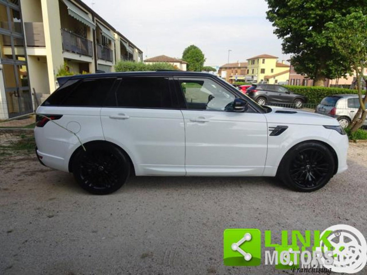 Land Rover Range Rover Sport 3.0 TDV6 HSE Dynamic (6)