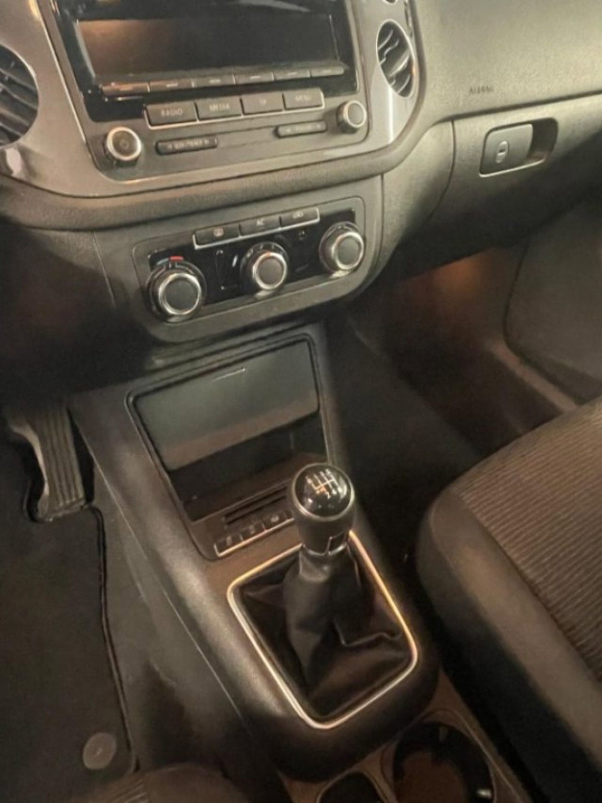 Volkswagen Tiguan 1.4 TSI 122 CV Trend & Fun BlueMotion Technology (4)
