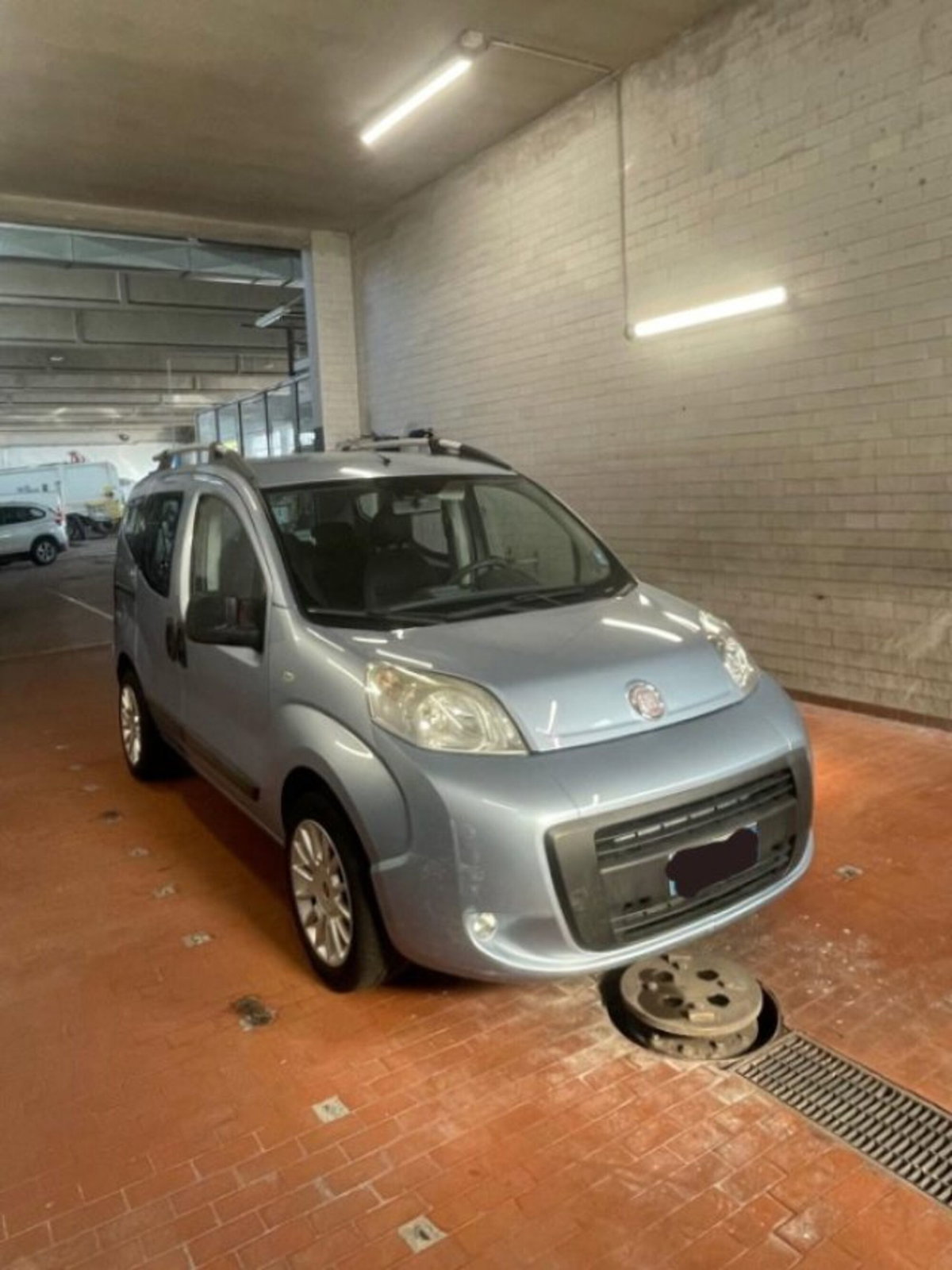 Fiat Qubo 1.4 8V 77 CV Dynamic Natural Power (14)