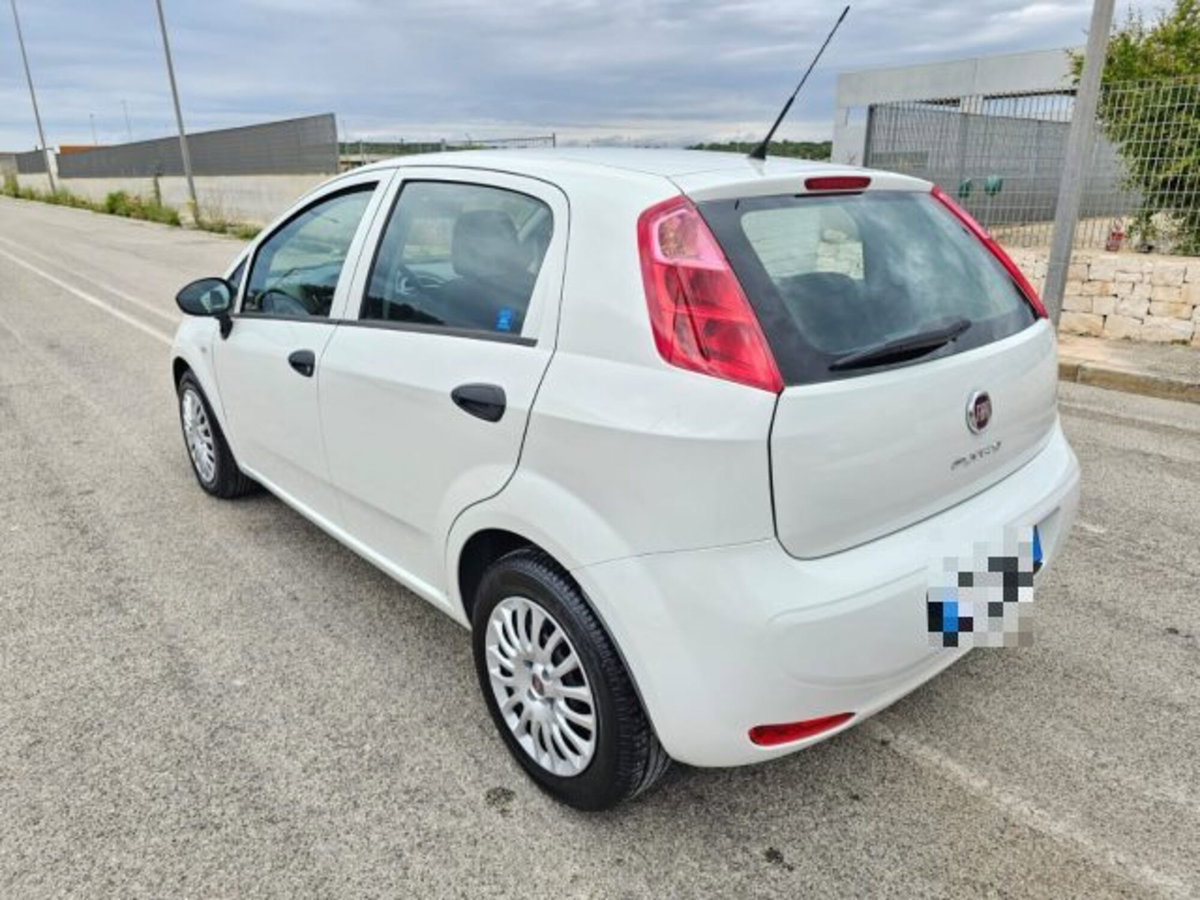 Fiat Punto 1.3 MJT 95CV S&S MTA 5 porte Van Easy 4 posti (9)