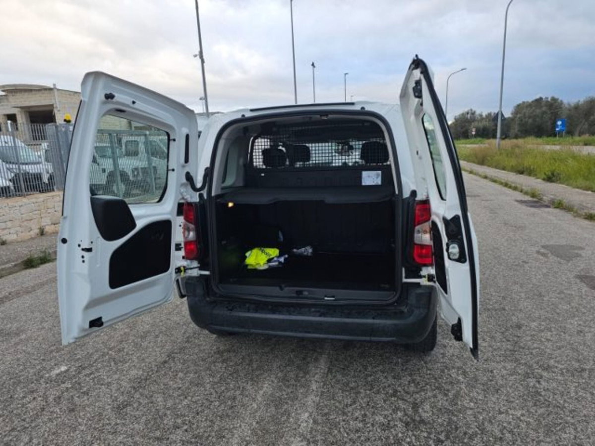 Citroen Berlingo BlueHDi 100 S&S Combi N1 M (7)