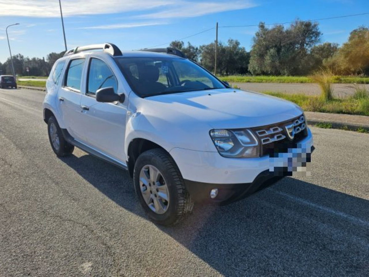 Dacia Duster 1.6 115CV Start&Stop 4x4 Ambiance (3)