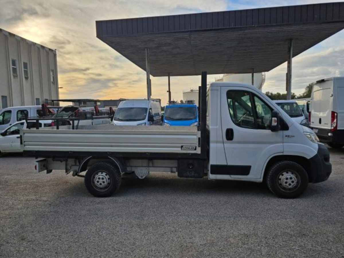 Fiat Ducato Telaio cabinato 35 2.3 MJT 130CV PM Cabinato (3)