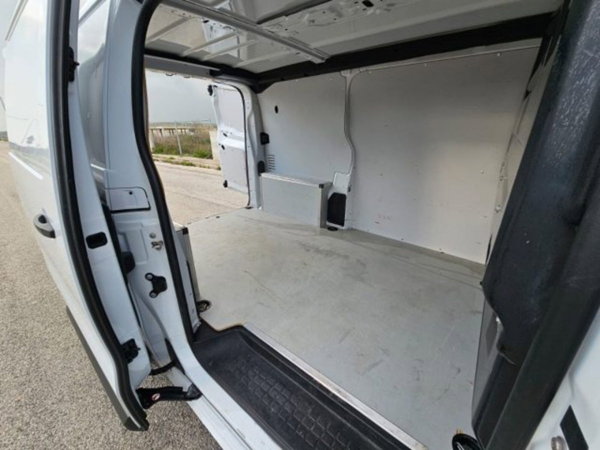 Fiat Scudo Furgone ce 2.0 bluehdi 145cv L2H1 d.cab.fissa Lounge (10)