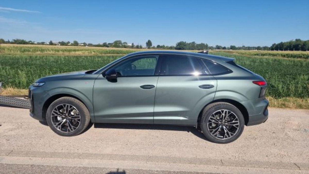 Audi Q3 Sportback 35 TDI quattro S tronic S line edition (3)