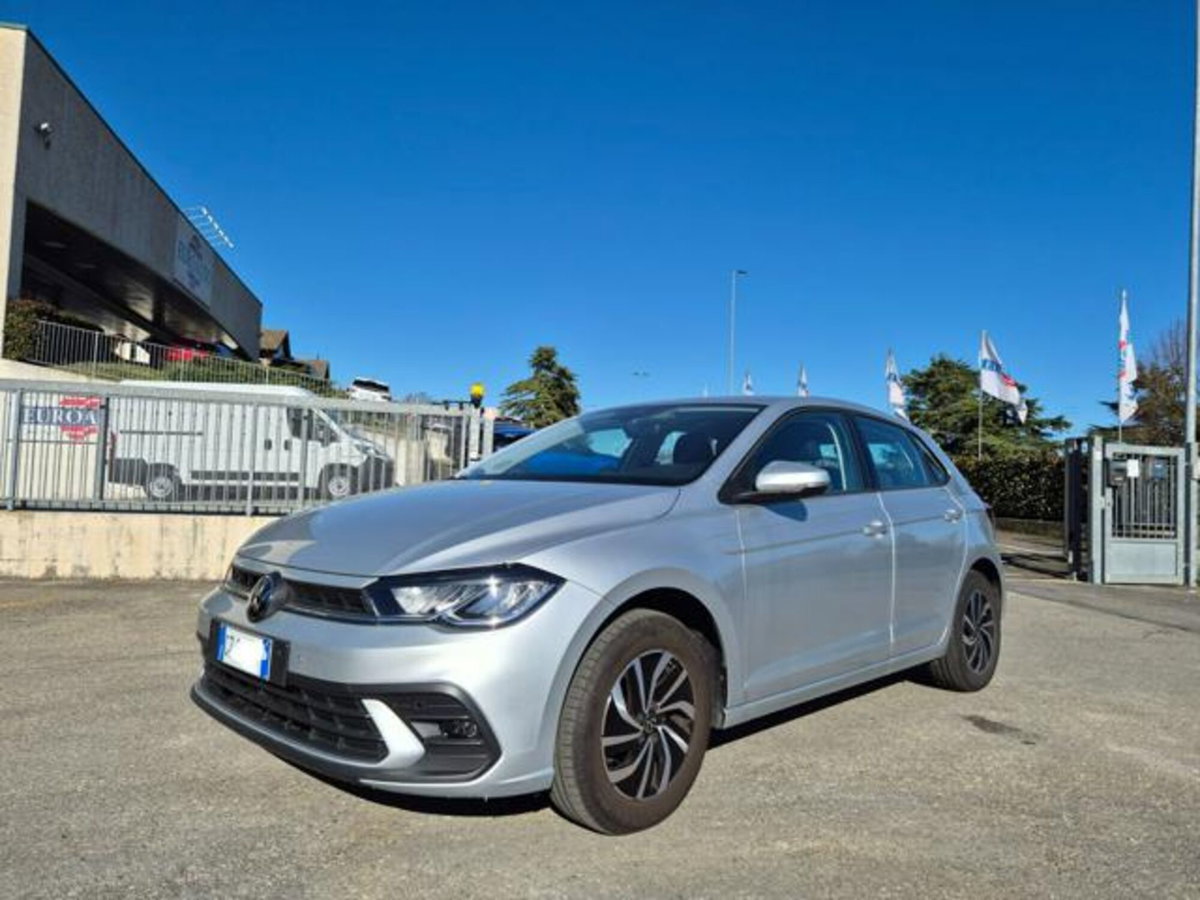 Volkswagen Polo 1.0 tsi Life 95cv dsg (2)