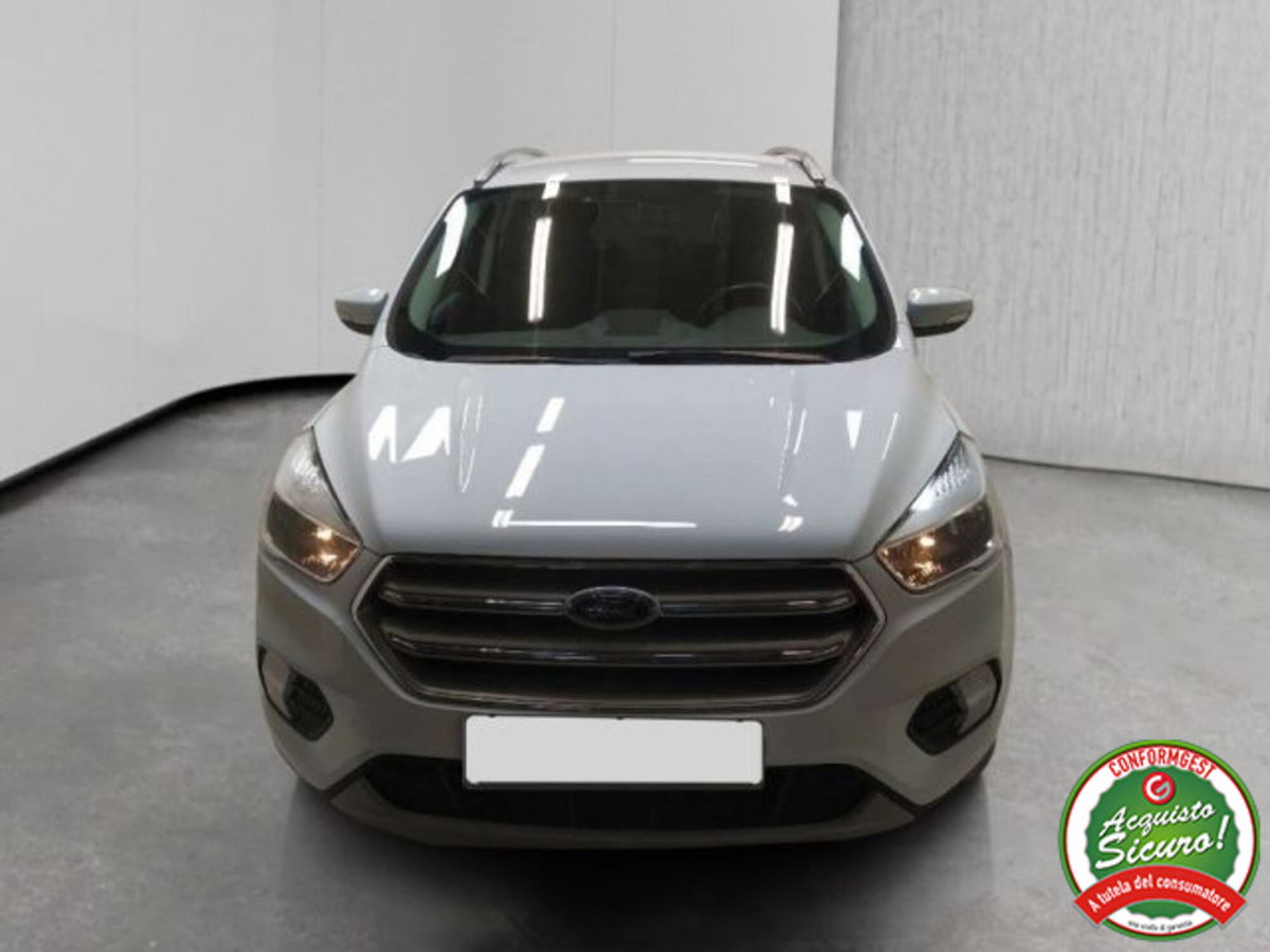 Ford Kuga 1.5 TDCI 120 CV S&S 2WD Plus (2)